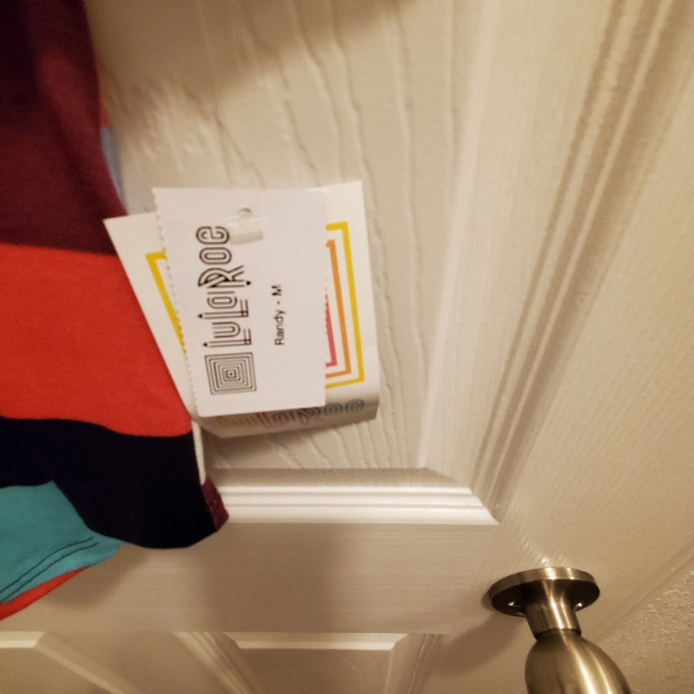 *NWT Lularoe Randy* - Picture 3 of 3